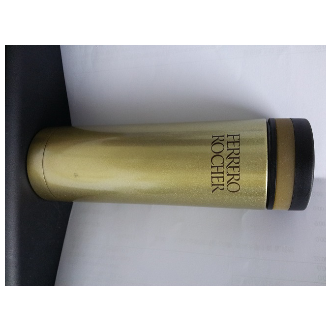 vacuum flask ( Ferrero)